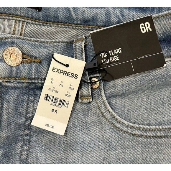 $80 NWT Express mid rise light wash 70’s flare jeans size 6R - Picture 7 of 11